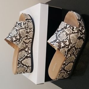 Alfani Wedges (NEW)